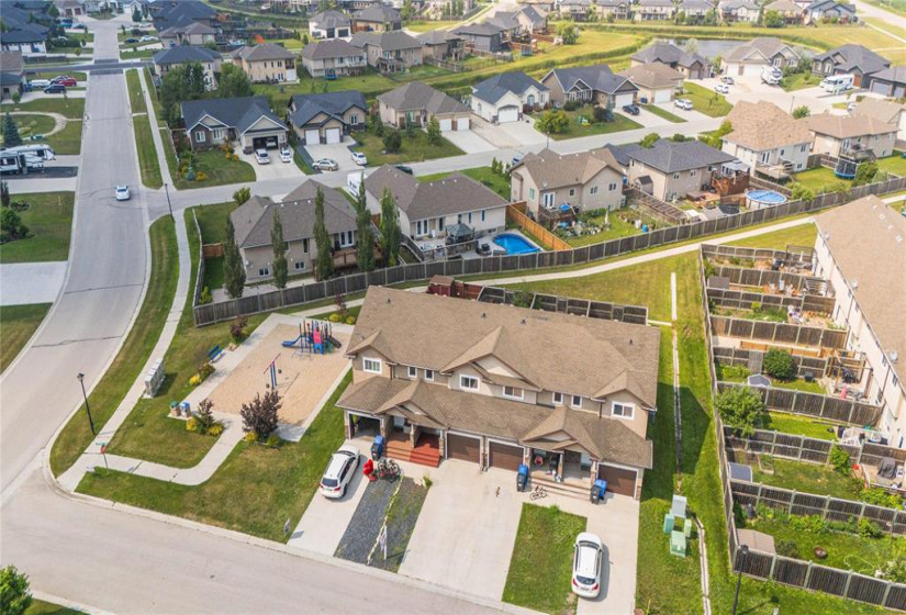 5 LANDSBURY, 3 Bedrooms Bedrooms, 8 Rooms Rooms,1 BathroomBathrooms,Residential,For Sale,LANDSBURY