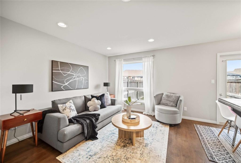 5 LANDSBURY, 3 Bedrooms Bedrooms, 8 Rooms Rooms,1 BathroomBathrooms,Residential,For Sale,LANDSBURY