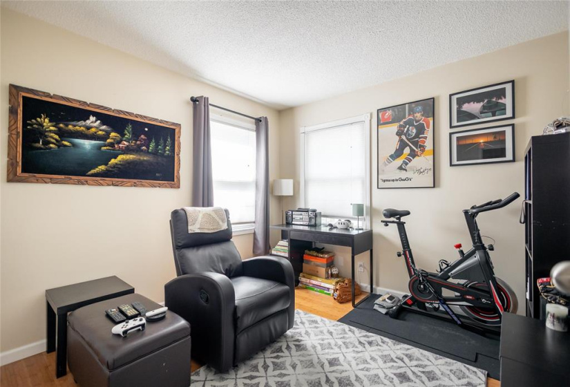 610 Kenaston, 2 Bedrooms Bedrooms, 10 Rooms Rooms,1 BathroomBathrooms,Condominium,For Sale,Kenaston