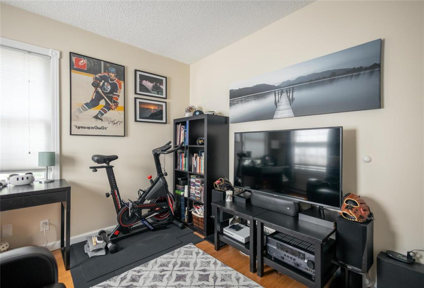 610 Kenaston, 2 Bedrooms Bedrooms, 10 Rooms Rooms,1 BathroomBathrooms,Condominium,For Sale,Kenaston