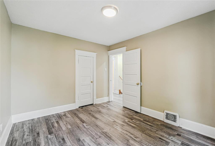 710 Strathcona, 3 Bedrooms Bedrooms, 13 Rooms Rooms,2 BathroomsBathrooms,Residential,For Sale,Strathcona