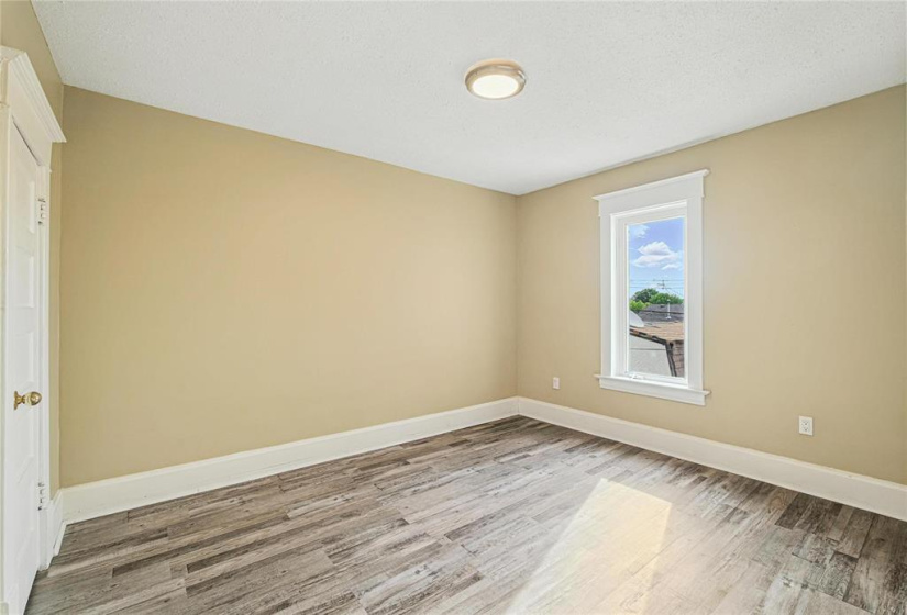 710 Strathcona, 3 Bedrooms Bedrooms, 13 Rooms Rooms,2 BathroomsBathrooms,Residential,For Sale,Strathcona