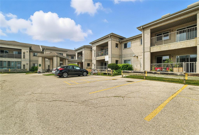 500 Cathcart, 2 Bedrooms Bedrooms, 8 Rooms Rooms,2 BathroomsBathrooms,Condominium,For Sale,Cathcart