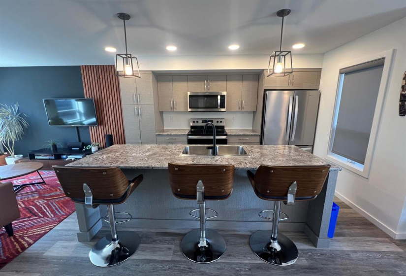 388 Pipeline, 3 Bedrooms Bedrooms, 9 Rooms Rooms,2 BathroomsBathrooms,Condominium,For Sale,Pipeline