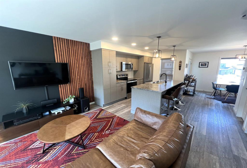 388 Pipeline, 3 Bedrooms Bedrooms, 9 Rooms Rooms,2 BathroomsBathrooms,Condominium,For Sale,Pipeline