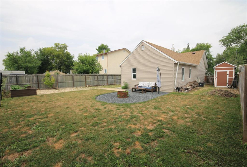 118 Villeneuve, 3 Bedrooms Bedrooms, 7 Rooms Rooms,1 BathroomBathrooms,Residential,For Sale,Villeneuve