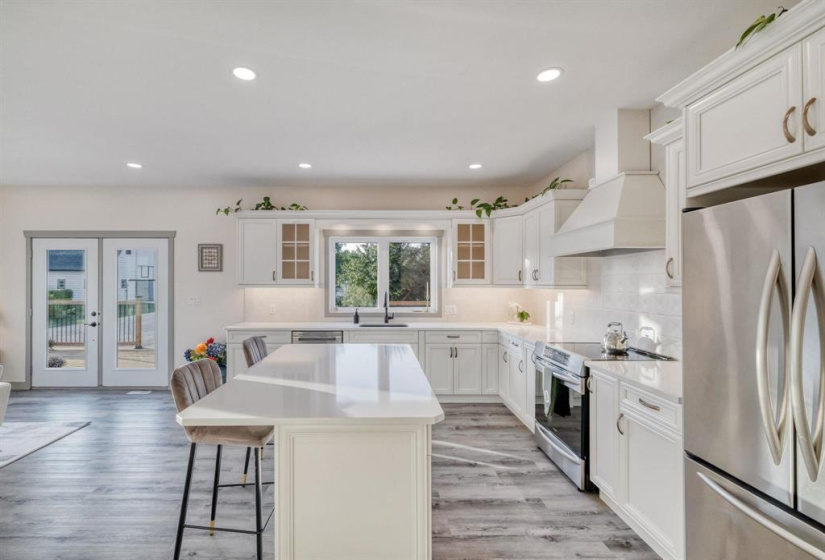 68009 2E, 4 Bedrooms Bedrooms, 11 Rooms Rooms,2 BathroomsBathrooms,Residential,For Sale,2E