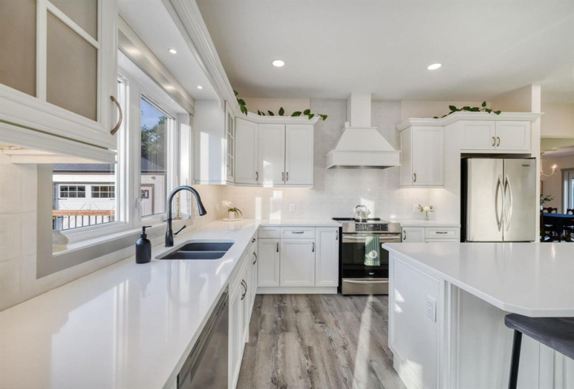 68009 2E, 4 Bedrooms Bedrooms, 11 Rooms Rooms,2 BathroomsBathrooms,Residential,For Sale,2E