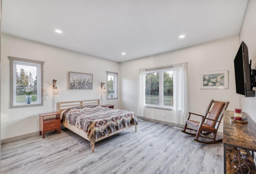 68009 2E, 4 Bedrooms Bedrooms, 11 Rooms Rooms,2 BathroomsBathrooms,Residential,For Sale,2E