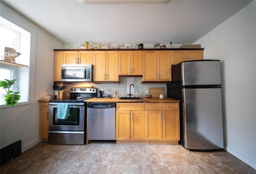 550 Corydon, 1 Bedroom Bedrooms, 4 Rooms Rooms,1 BathroomBathrooms,Condominium,For Sale,Corydon