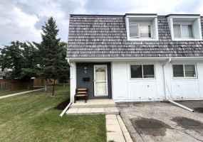 270 Lumsden, 3 Bedrooms Bedrooms, 7 Rooms Rooms,1 BathroomBathrooms,Condominium,For Sale,Lumsden