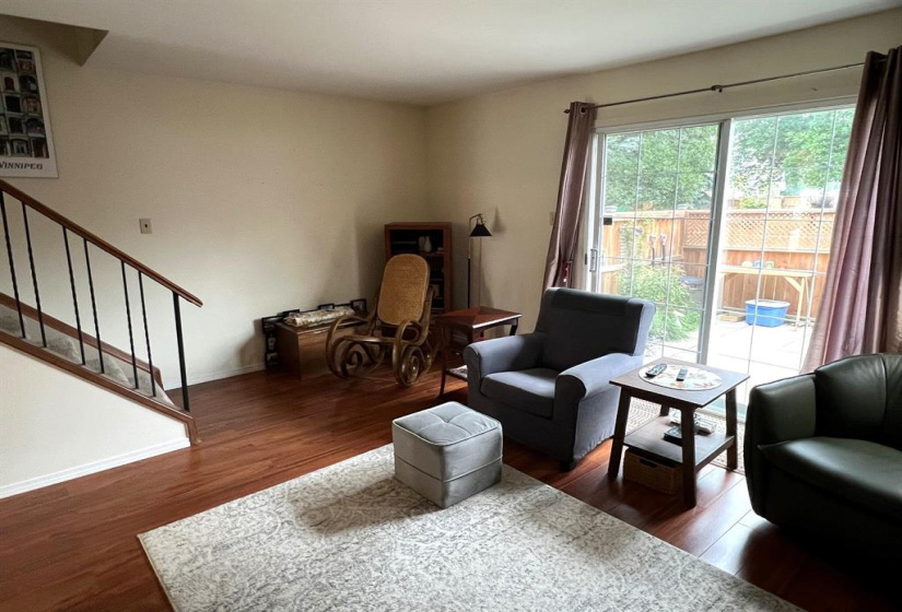 270 Lumsden, 3 Bedrooms Bedrooms, 7 Rooms Rooms,1 BathroomBathrooms,Condominium,For Sale,Lumsden