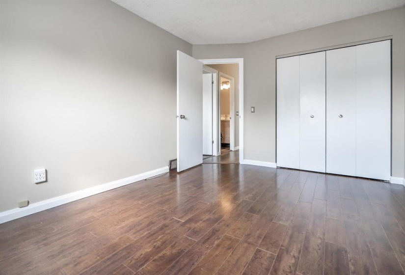 82 Sundial, 3 Bedrooms Bedrooms, 8 Rooms Rooms,2 BathroomsBathrooms,Residential,For Sale,Sundial