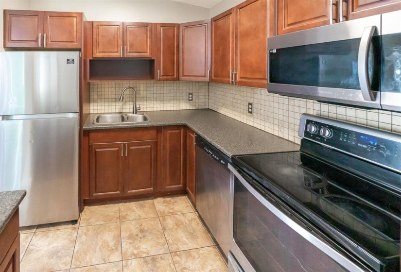 82 Sundial, 3 Bedrooms Bedrooms, 8 Rooms Rooms,2 BathroomsBathrooms,Residential,For Sale,Sundial