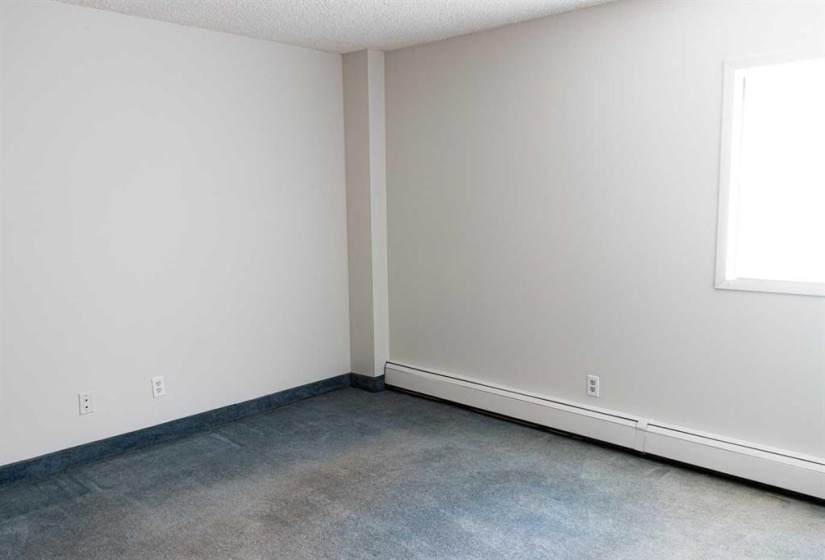 77 Edmonton, 2 Bedrooms Bedrooms, 7 Rooms Rooms,2 BathroomsBathrooms,Condominium,For Sale,Edmonton