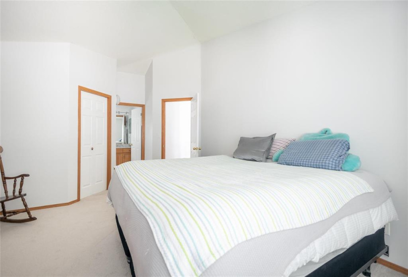 90 High Ridge, 4 Bedrooms Bedrooms, 14 Rooms Rooms,3 BathroomsBathrooms,Residential,For Sale,High Ridge