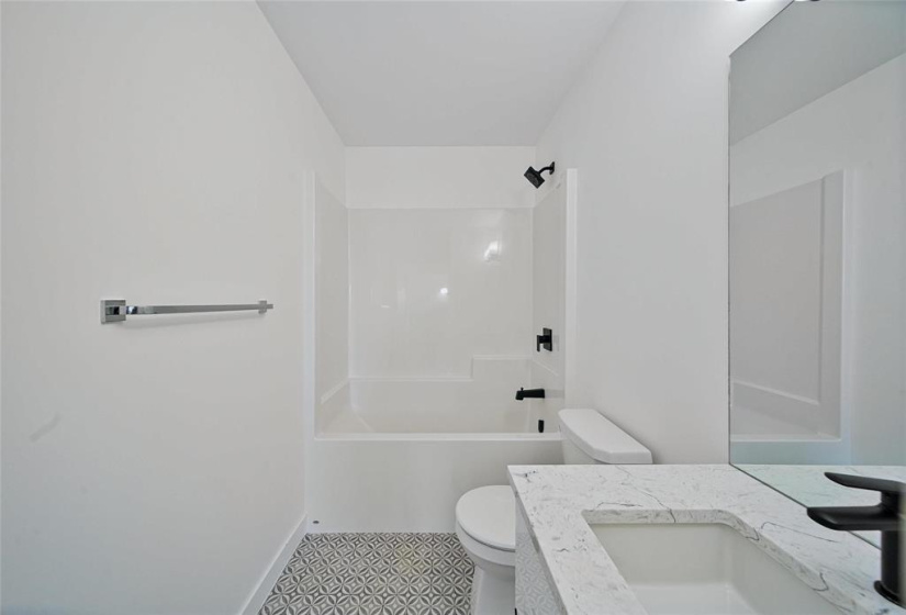 24 Willow, 4 Bedrooms Bedrooms, 11 Rooms Rooms,3 BathroomsBathrooms,Residential,For Sale,Willow