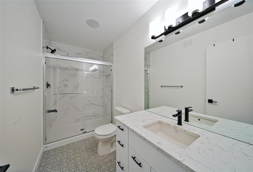 24 Willow, 4 Bedrooms Bedrooms, 11 Rooms Rooms,3 BathroomsBathrooms,Residential,For Sale,Willow