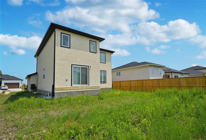 24 Willow, 4 Bedrooms Bedrooms, 11 Rooms Rooms,3 BathroomsBathrooms,Residential,For Sale,Willow