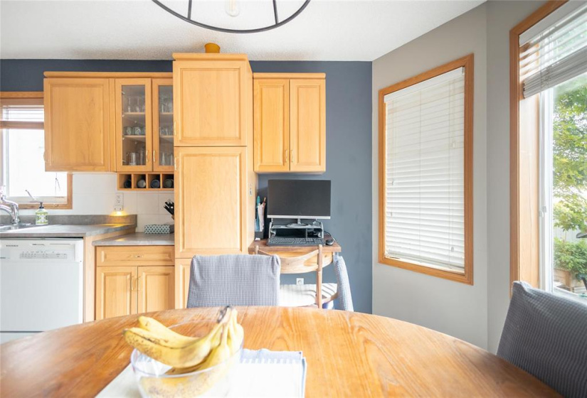 182 Vineland, 4 Bedrooms Bedrooms, 11 Rooms Rooms,2 BathroomsBathrooms,Residential,For Sale,Vineland