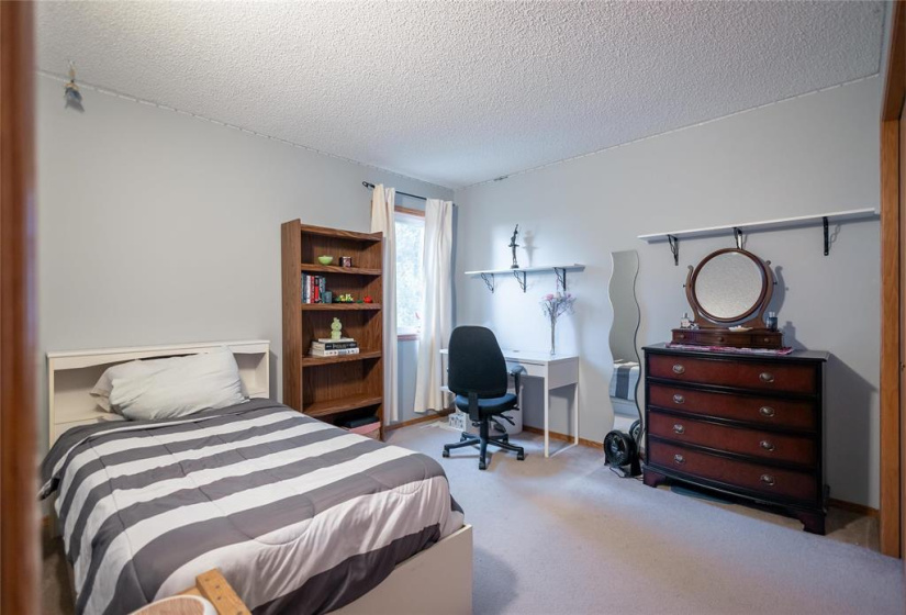 182 Vineland, 4 Bedrooms Bedrooms, 11 Rooms Rooms,2 BathroomsBathrooms,Residential,For Sale,Vineland