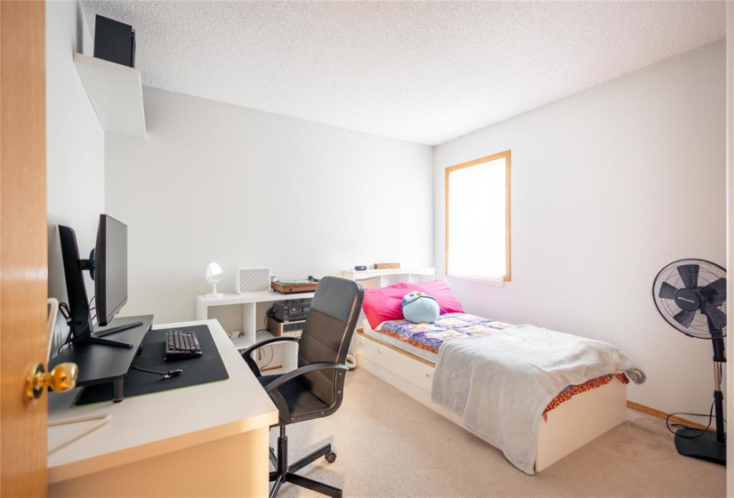 182 Vineland, 4 Bedrooms Bedrooms, 11 Rooms Rooms,2 BathroomsBathrooms,Residential,For Sale,Vineland