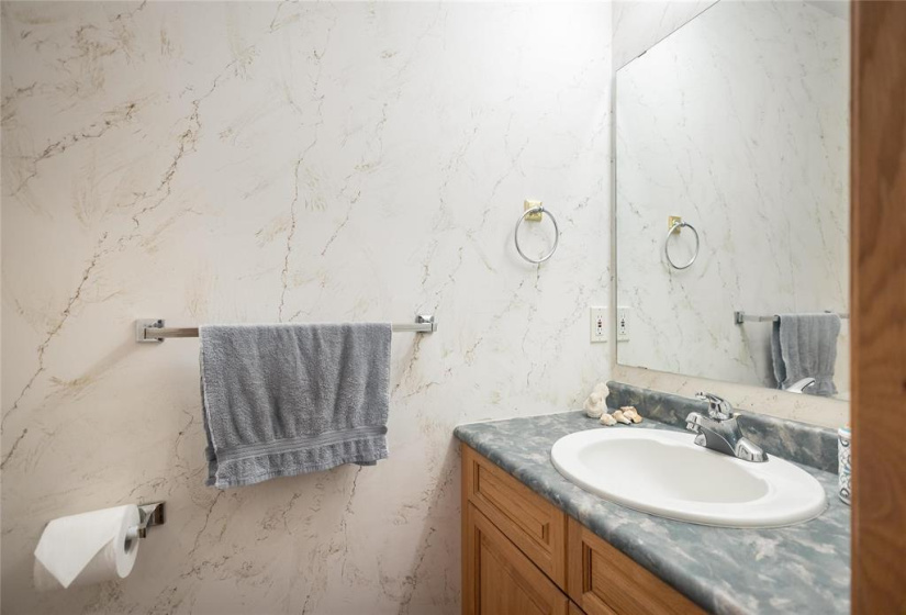 182 Vineland, 4 Bedrooms Bedrooms, 11 Rooms Rooms,2 BathroomsBathrooms,Residential,For Sale,Vineland