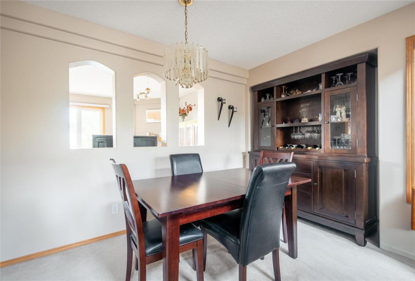182 Vineland, 4 Bedrooms Bedrooms, 11 Rooms Rooms,2 BathroomsBathrooms,Residential,For Sale,Vineland