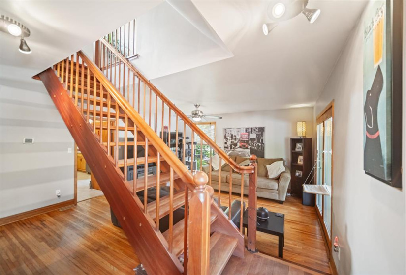 1 Dove, 4 Bedrooms Bedrooms, 15 Rooms Rooms,2 BathroomsBathrooms,Residential,For Sale,Dove