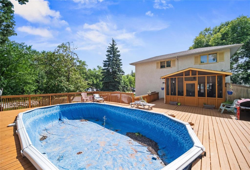 1 Dove, 4 Bedrooms Bedrooms, 15 Rooms Rooms,2 BathroomsBathrooms,Residential,For Sale,Dove