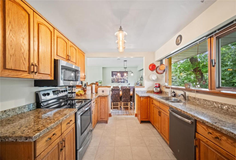 1 Dove, 4 Bedrooms Bedrooms, 15 Rooms Rooms,2 BathroomsBathrooms,Residential,For Sale,Dove