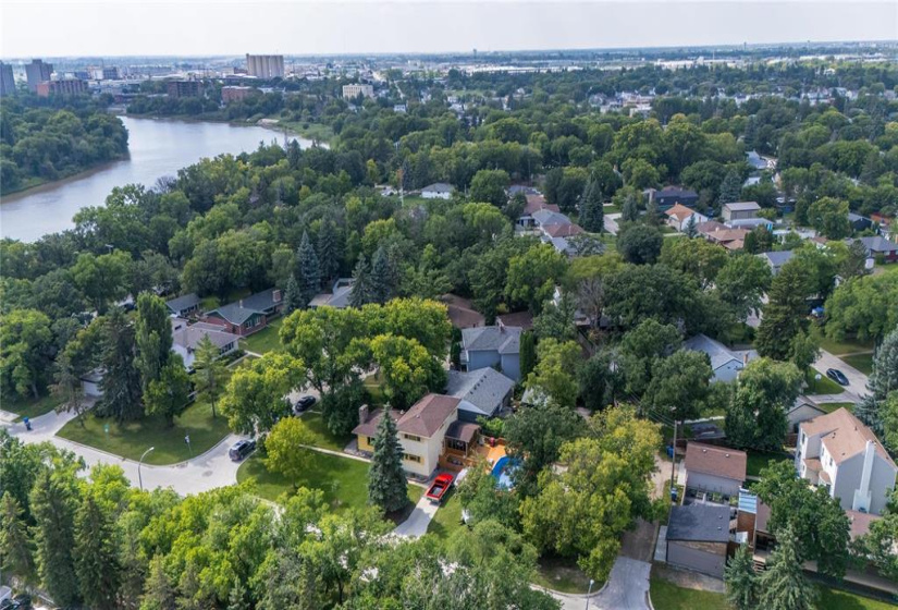 1 Dove, 4 Bedrooms Bedrooms, 15 Rooms Rooms,2 BathroomsBathrooms,Residential,For Sale,Dove