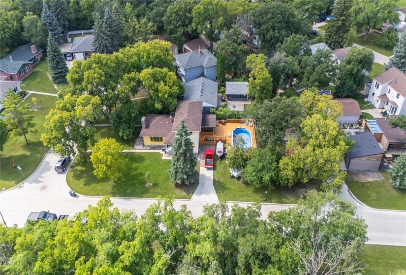 1 Dove, 4 Bedrooms Bedrooms, 15 Rooms Rooms,2 BathroomsBathrooms,Residential,For Sale,Dove