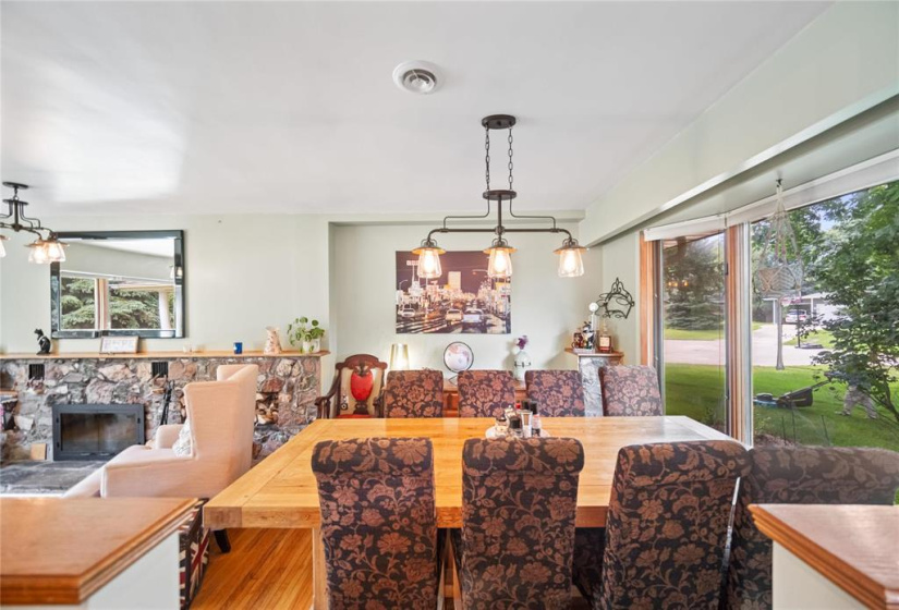 1 Dove, 4 Bedrooms Bedrooms, 15 Rooms Rooms,2 BathroomsBathrooms,Residential,For Sale,Dove