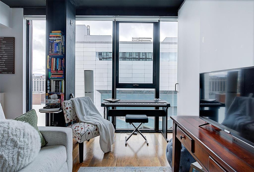 311 Hargrave, 1 Bedroom Bedrooms, 4 Rooms Rooms,1 BathroomBathrooms,Condominium,For Sale,Hargrave