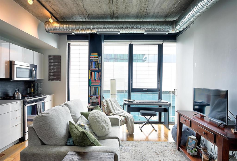 311 Hargrave, 1 Bedroom Bedrooms, 4 Rooms Rooms,1 BathroomBathrooms,Condominium,For Sale,Hargrave