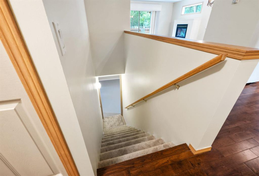 4025 Roblin, 2 Bedrooms Bedrooms, 11 Rooms Rooms,2 BathroomsBathrooms,Condominium,For Sale,Roblin