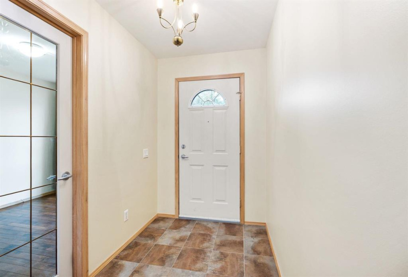 4025 Roblin, 2 Bedrooms Bedrooms, 11 Rooms Rooms,2 BathroomsBathrooms,Condominium,For Sale,Roblin