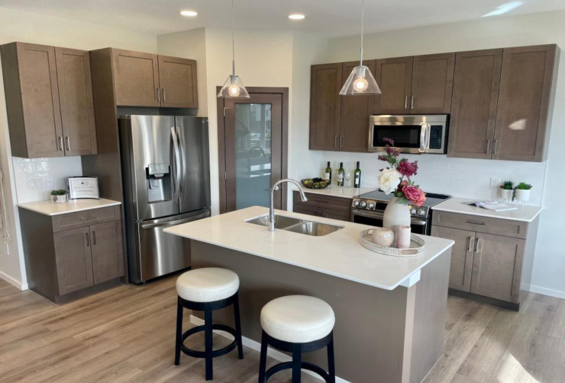 Picture of Similar Home. Island Kit w/corner pantry.