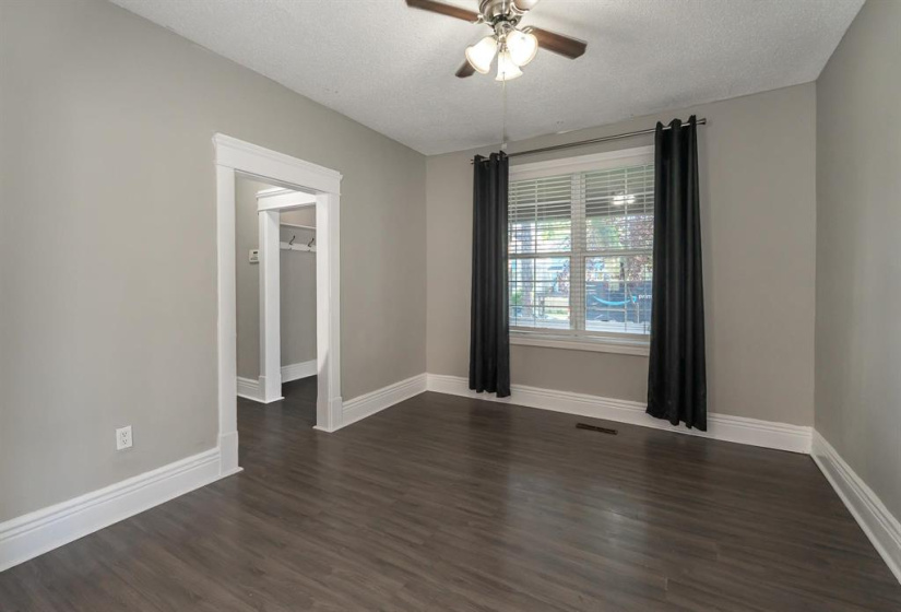 660 Furby, 4 Bedrooms Bedrooms, 13 Rooms Rooms,2 BathroomsBathrooms,Residential,For Sale,Furby