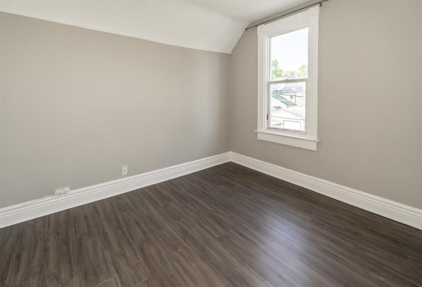 660 Furby, 4 Bedrooms Bedrooms, 13 Rooms Rooms,2 BathroomsBathrooms,Residential,For Sale,Furby