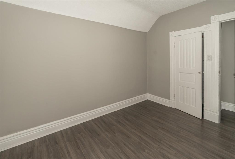 660 Furby, 4 Bedrooms Bedrooms, 13 Rooms Rooms,2 BathroomsBathrooms,Residential,For Sale,Furby