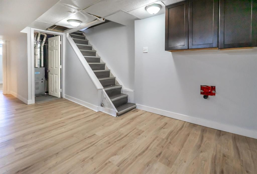 660 Furby, 4 Bedrooms Bedrooms, 13 Rooms Rooms,2 BathroomsBathrooms,Residential,For Sale,Furby