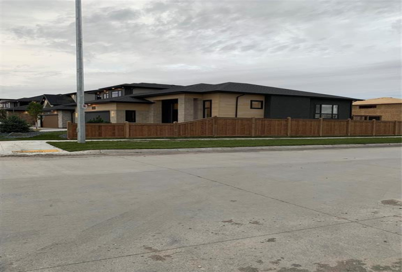 94 Butterfly, 3 Bedrooms Bedrooms, 8 Rooms Rooms,2 BathroomsBathrooms,Residential,For Sale,Butterfly