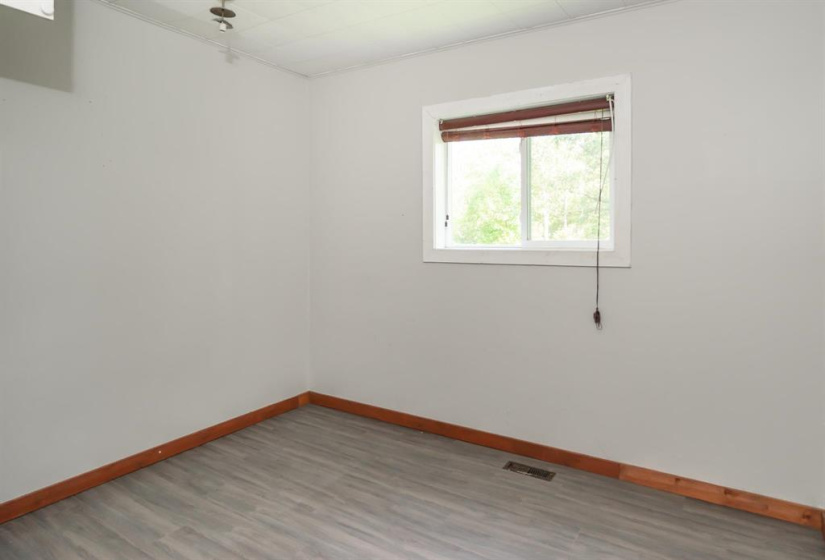 15 Oak, 4 Bedrooms Bedrooms, 11 Rooms Rooms,2 BathroomsBathrooms,Residential,For Sale,Oak