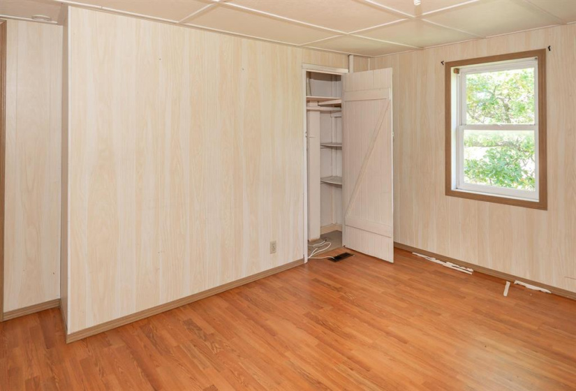 15 Oak, 4 Bedrooms Bedrooms, 11 Rooms Rooms,2 BathroomsBathrooms,Residential,For Sale,Oak