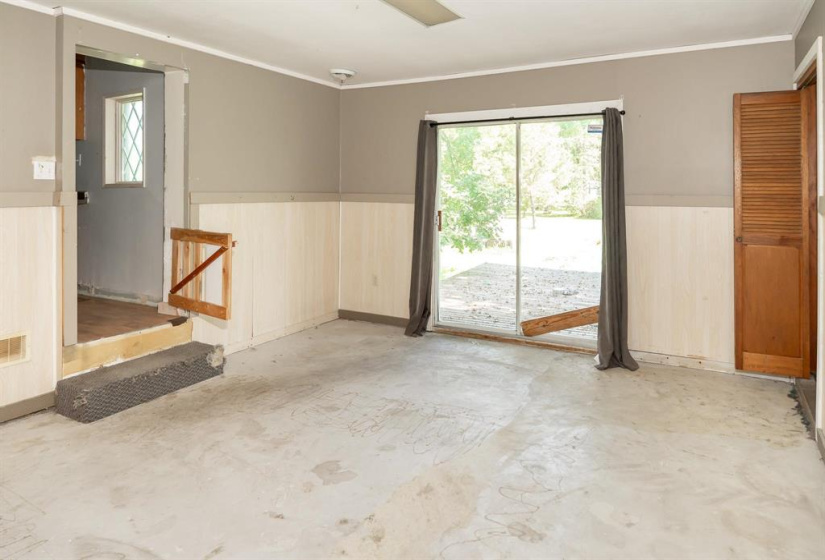 15 Oak, 4 Bedrooms Bedrooms, 11 Rooms Rooms,2 BathroomsBathrooms,Residential,For Sale,Oak