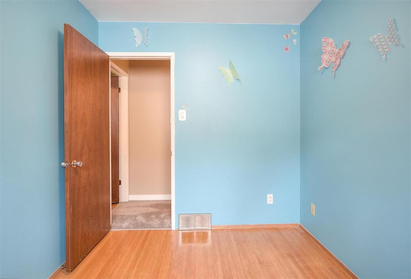 53 Hollingsworth, 4 Bedrooms Bedrooms, 14 Rooms Rooms,2 BathroomsBathrooms,Residential,For Sale,Hollingsworth