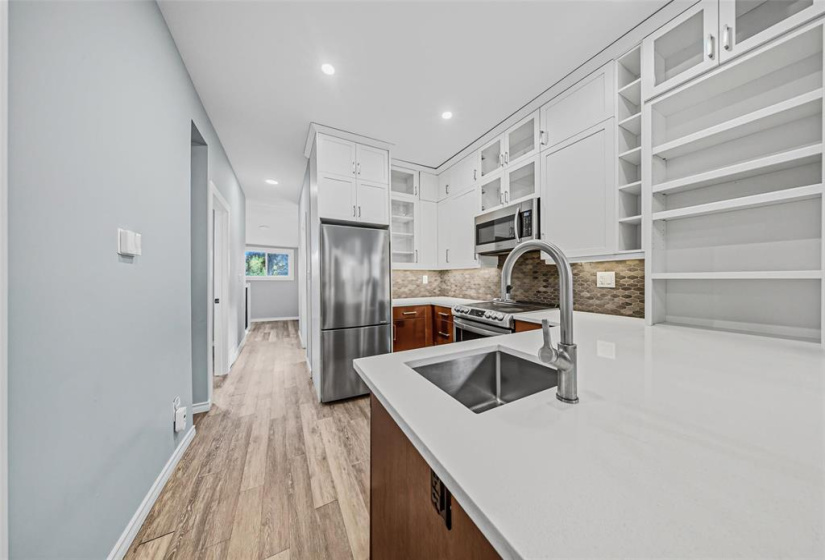 217 Hampton, 3 Bedrooms Bedrooms, 7 Rooms Rooms,1 BathroomBathrooms,Residential,For Sale,Hampton