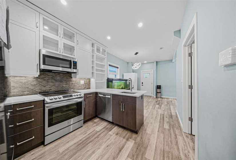 217 Hampton, 3 Bedrooms Bedrooms, 7 Rooms Rooms,1 BathroomBathrooms,Residential,For Sale,Hampton